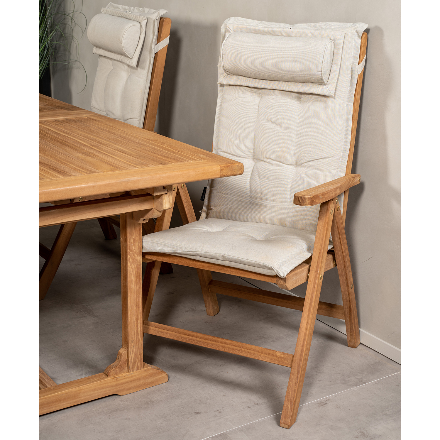 Matgrupp Venture Home Kenya 195-295x110 Teak med 4 Kenya Positionsfåtöljer