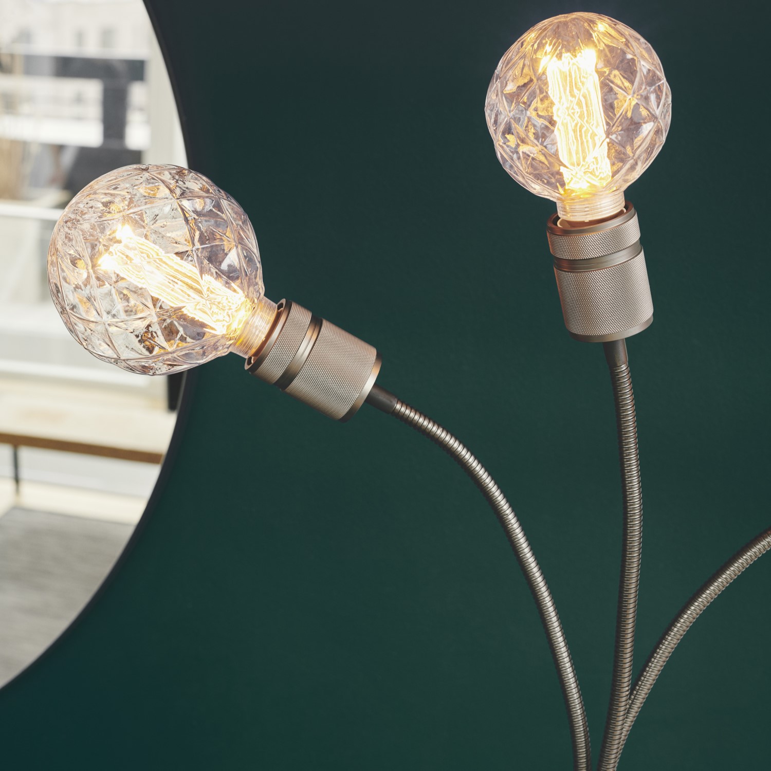 Golvlampa Halo Design Halo 3L E27