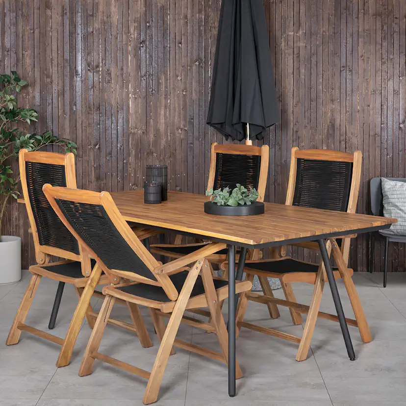 Matgrupp Venture Home Chane med 4 Peder Matstolar