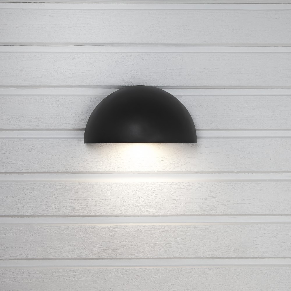 LED-Armatur Hide-a-lite Arc med Uttag