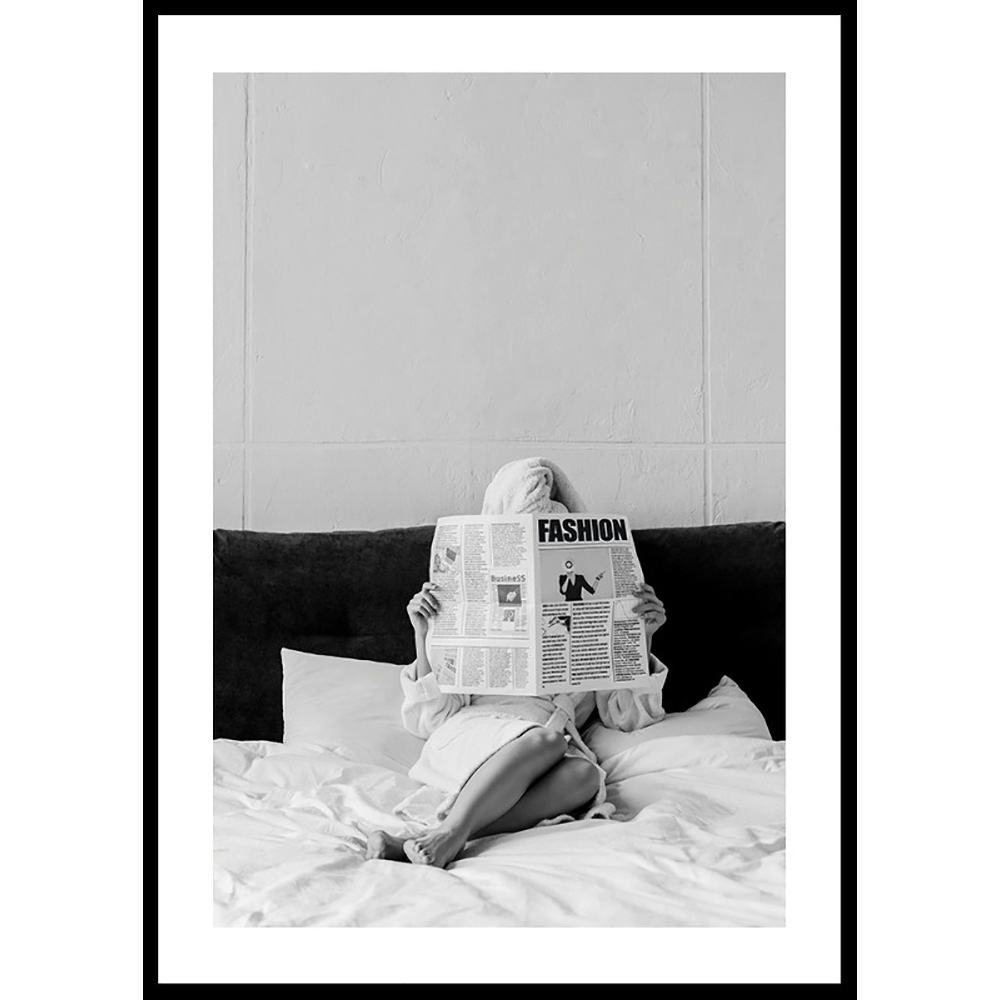 Poster Gallerix Reading In Bed