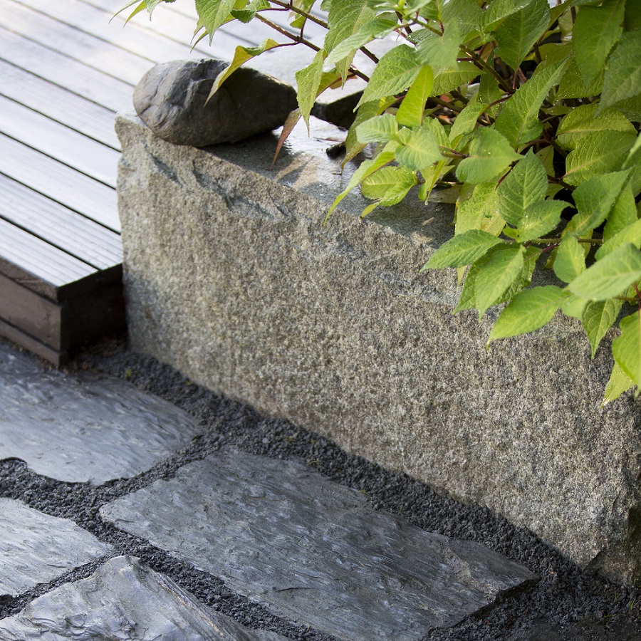 Stenmjöl Hasselfors Garden Mörkgrå