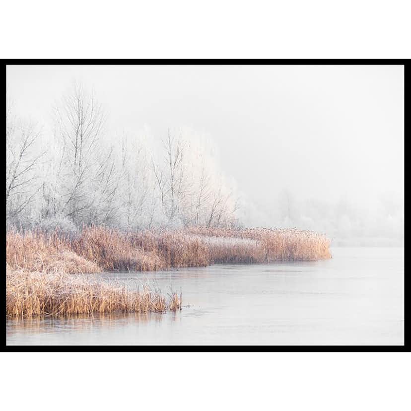 Poster Gallerix Snow Covered Lakeside