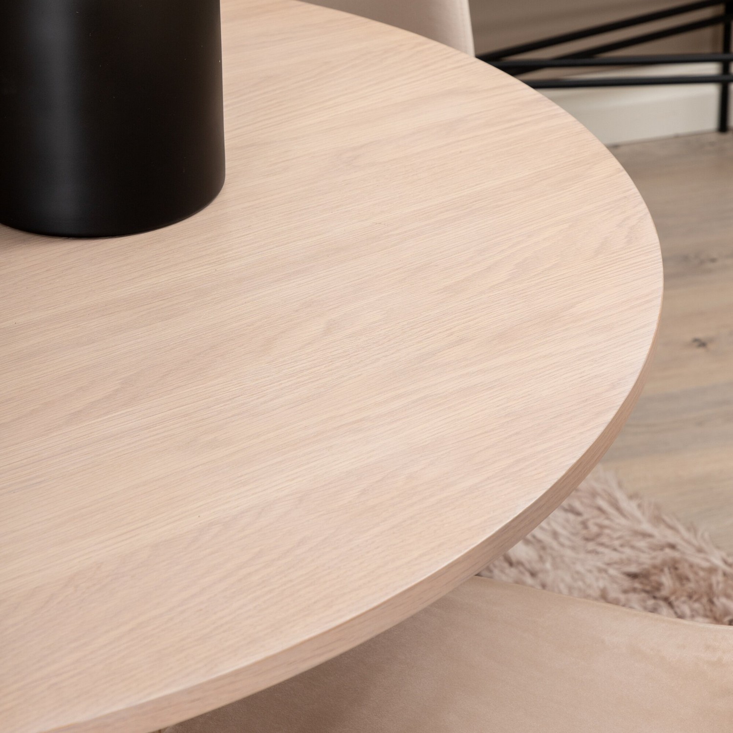 Matgrupp Venture Home Bianca Rund Benvit med 4 Pobbie Stolar