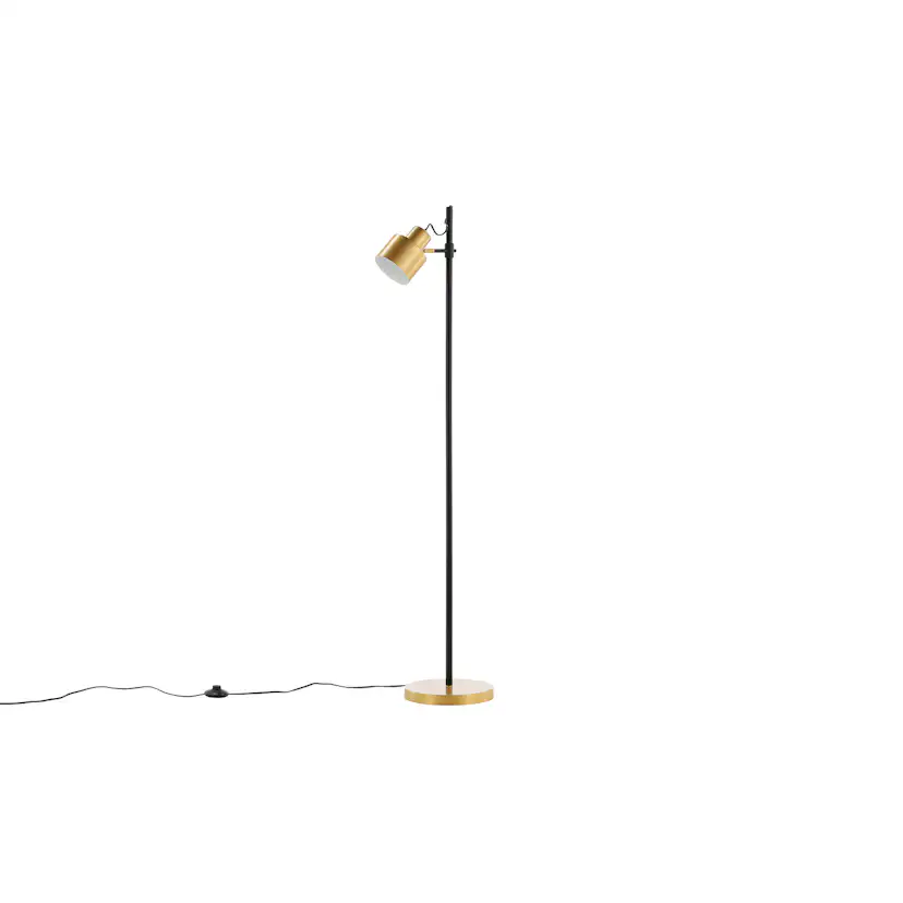 Vifta är en nätt och stilren golvlampa från Venture Home med 1 ljuskälla. Lampan kräver enklare montering.