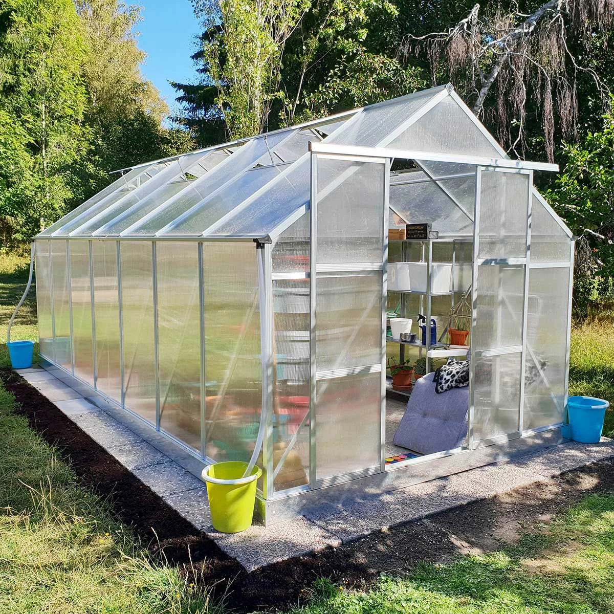 Växthus 12,4m² Kanalplast - Färg: Alu (142-1-56) Silver