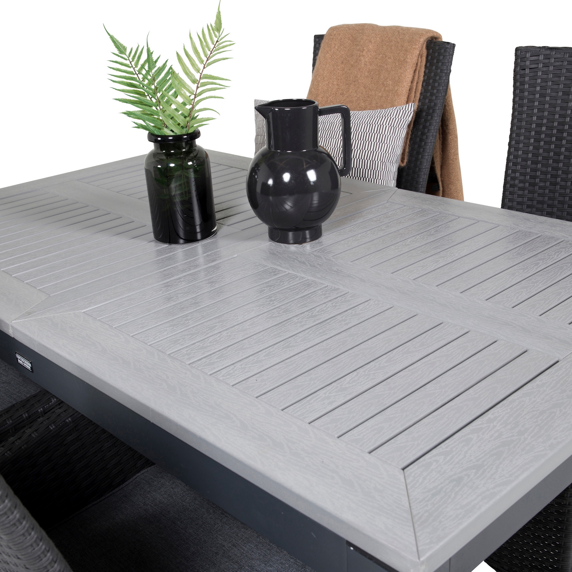Albany Dining Table 160/240*100 - Svart Alu / Grey Aintwood+ Svart/Grå