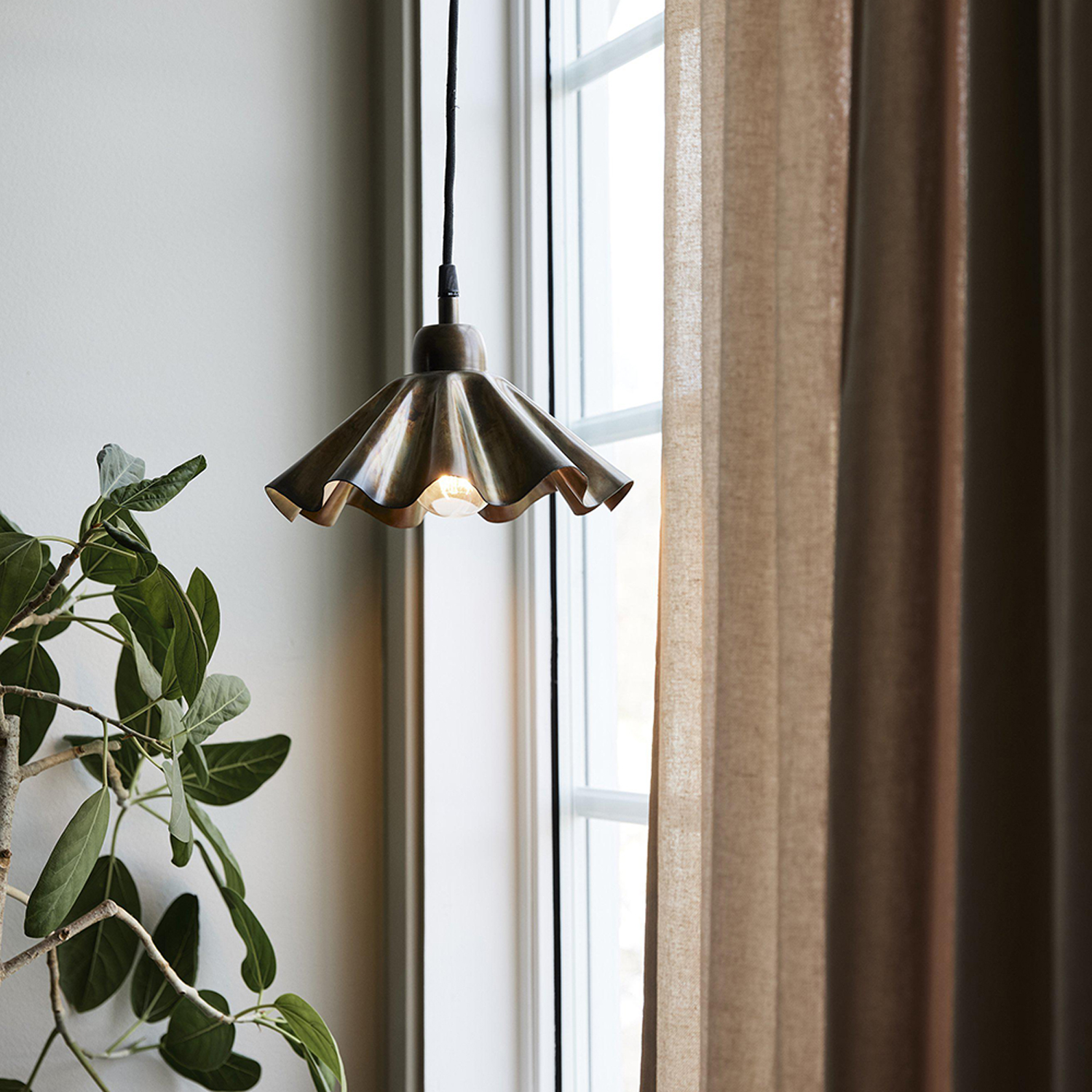 Fönsterlampa PR Home Aira