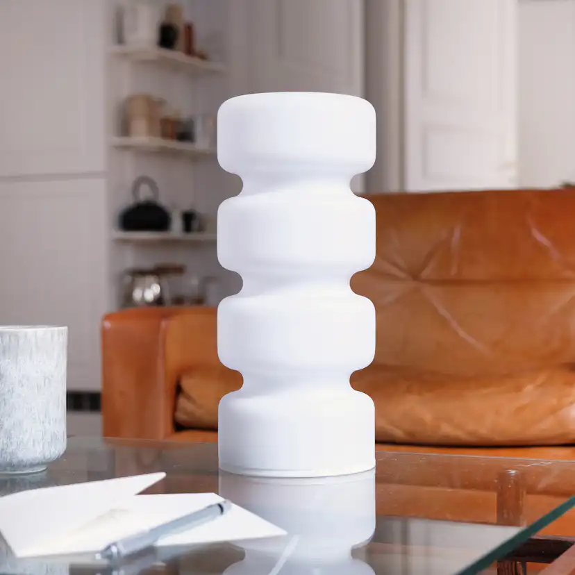 Bordslampa Dyberg Larsen Olive