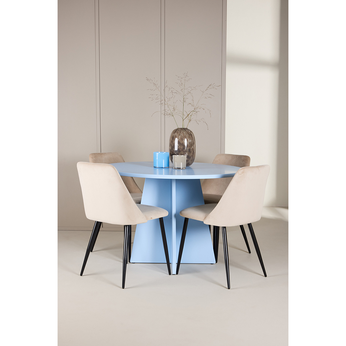 Matgrupp Venture Home Bootcut Ø110 cm med 4st Night Matstolar