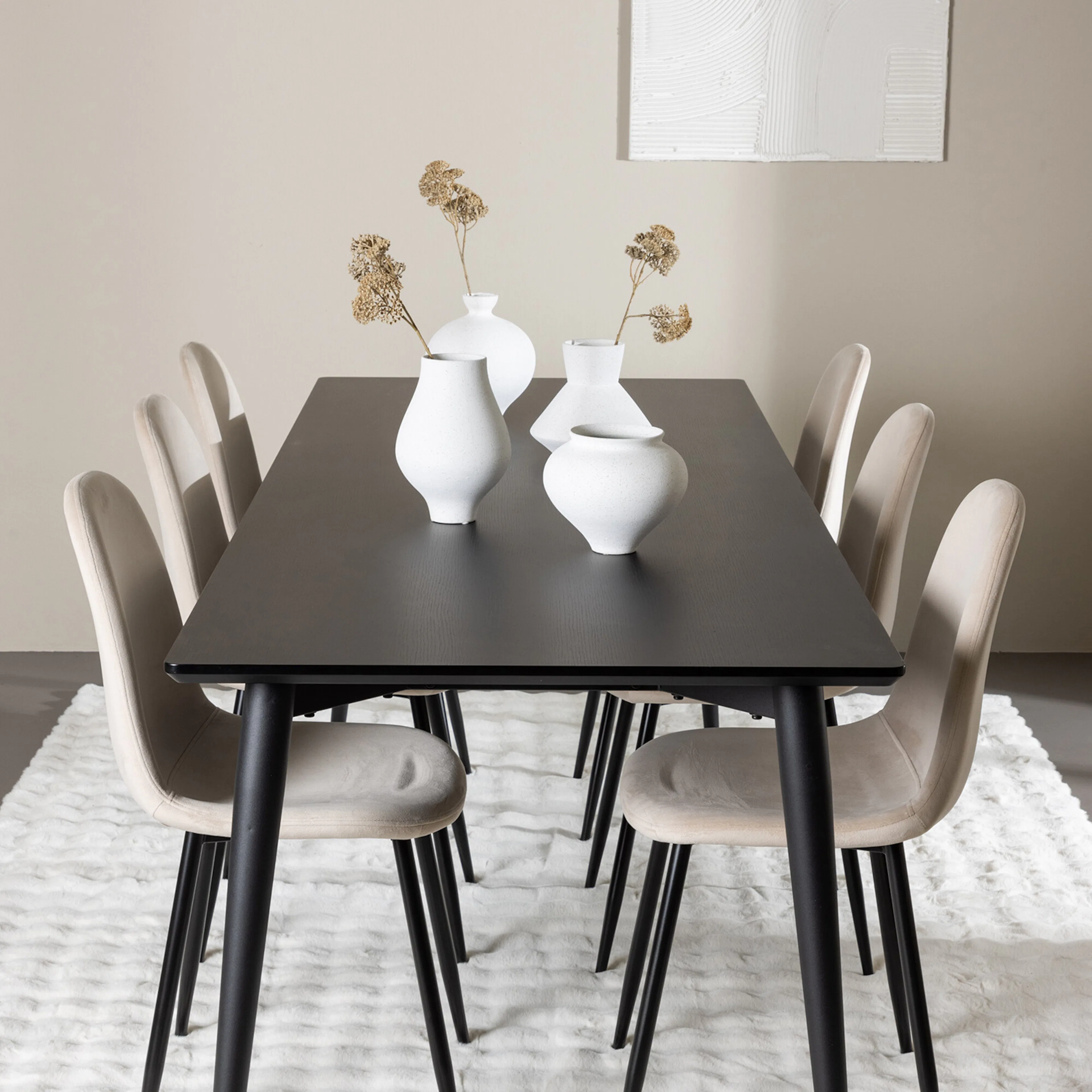Ellis Dining Table with Polar Dining Chair Svart/Beige