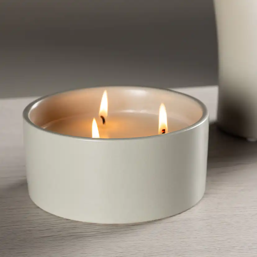 Douglas Scented candles - Light grey - D13*H6cm Ljusgrå