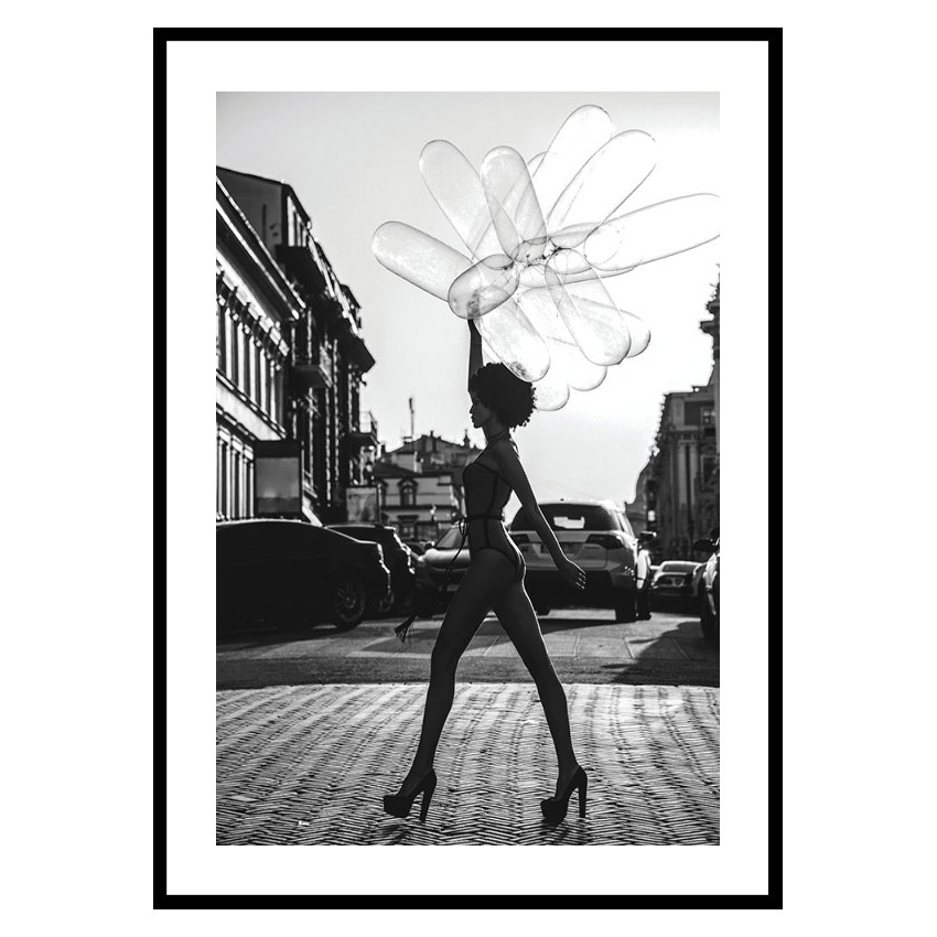 Poster Gallerix Holding Balloons