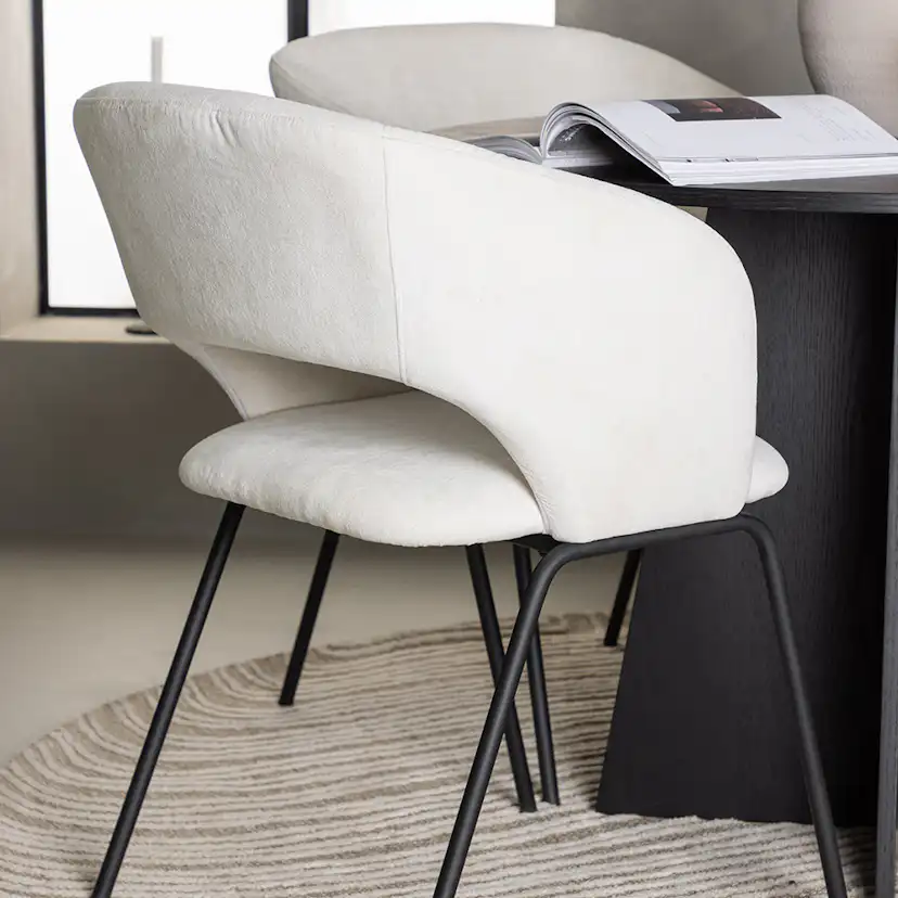 Matgrupp Venture Home Bootcut Ø110 cm med 4 st Day stolar