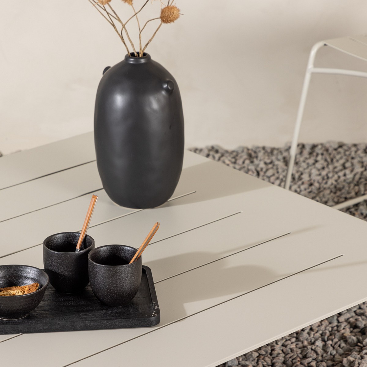 Soffbord Venture Home Lina Beige Utomhusbord Aluminium 90x90cm