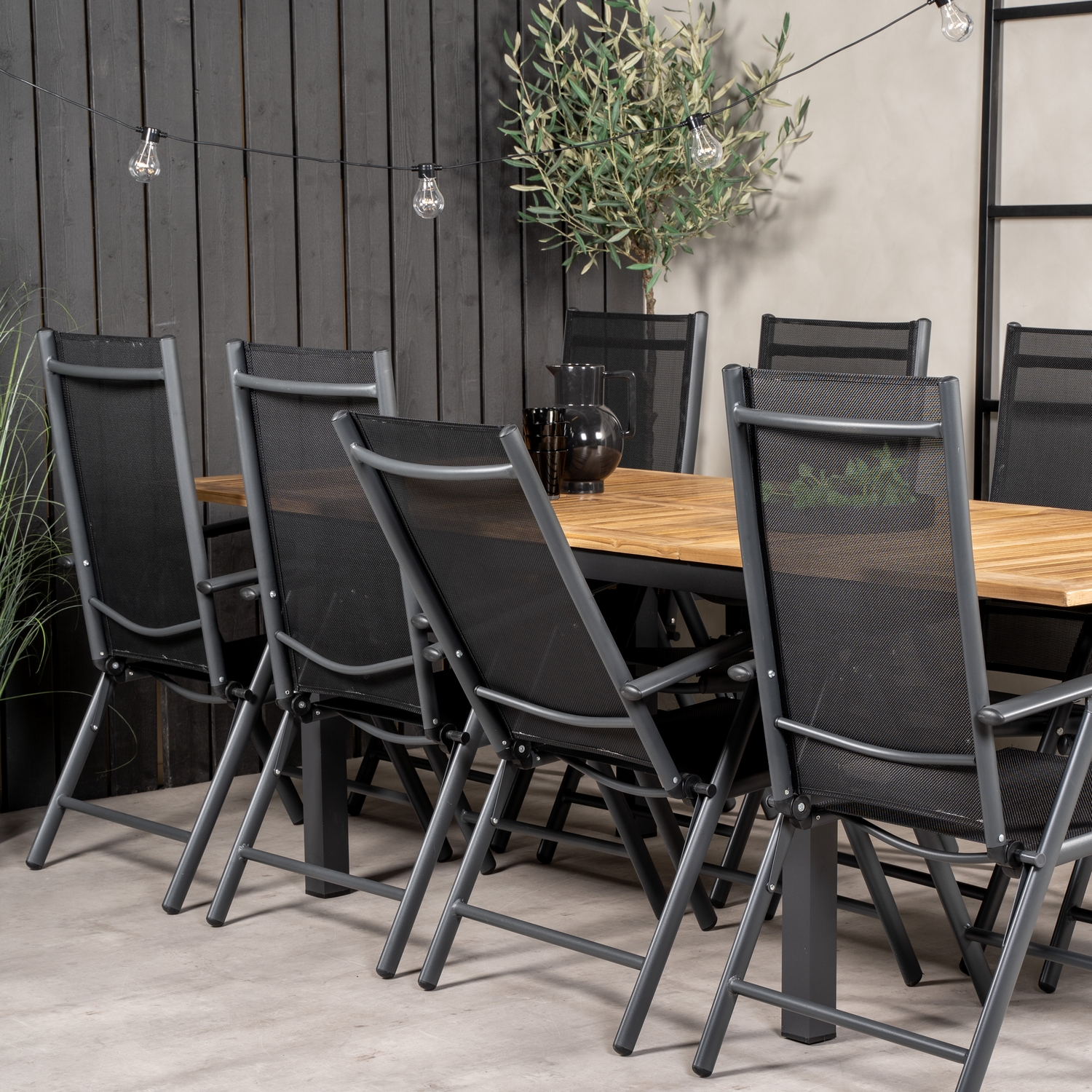 Matgrupp Venture Home Perla 160/240 med 8 Bront Positionsstolar