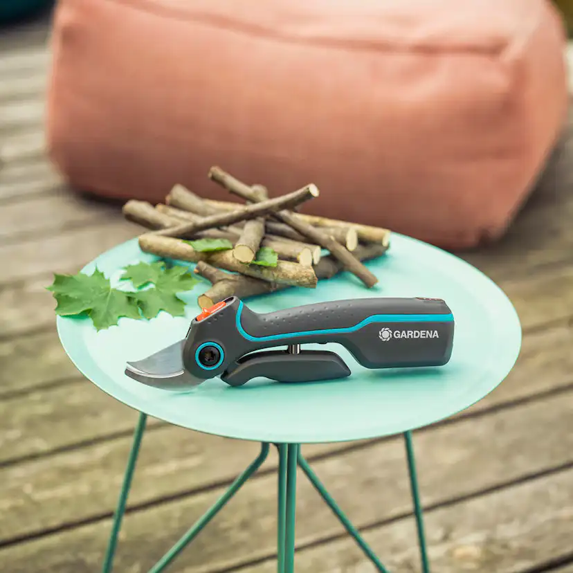 Sekatör Gardena AssistCut