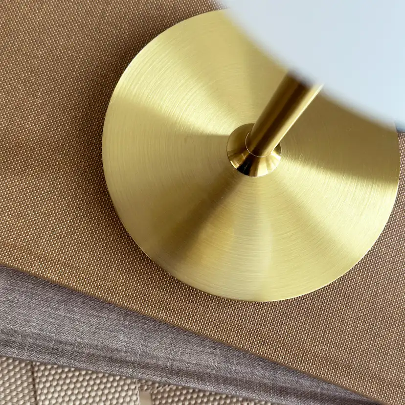 Bordslampa Dyberg Larsen Sia