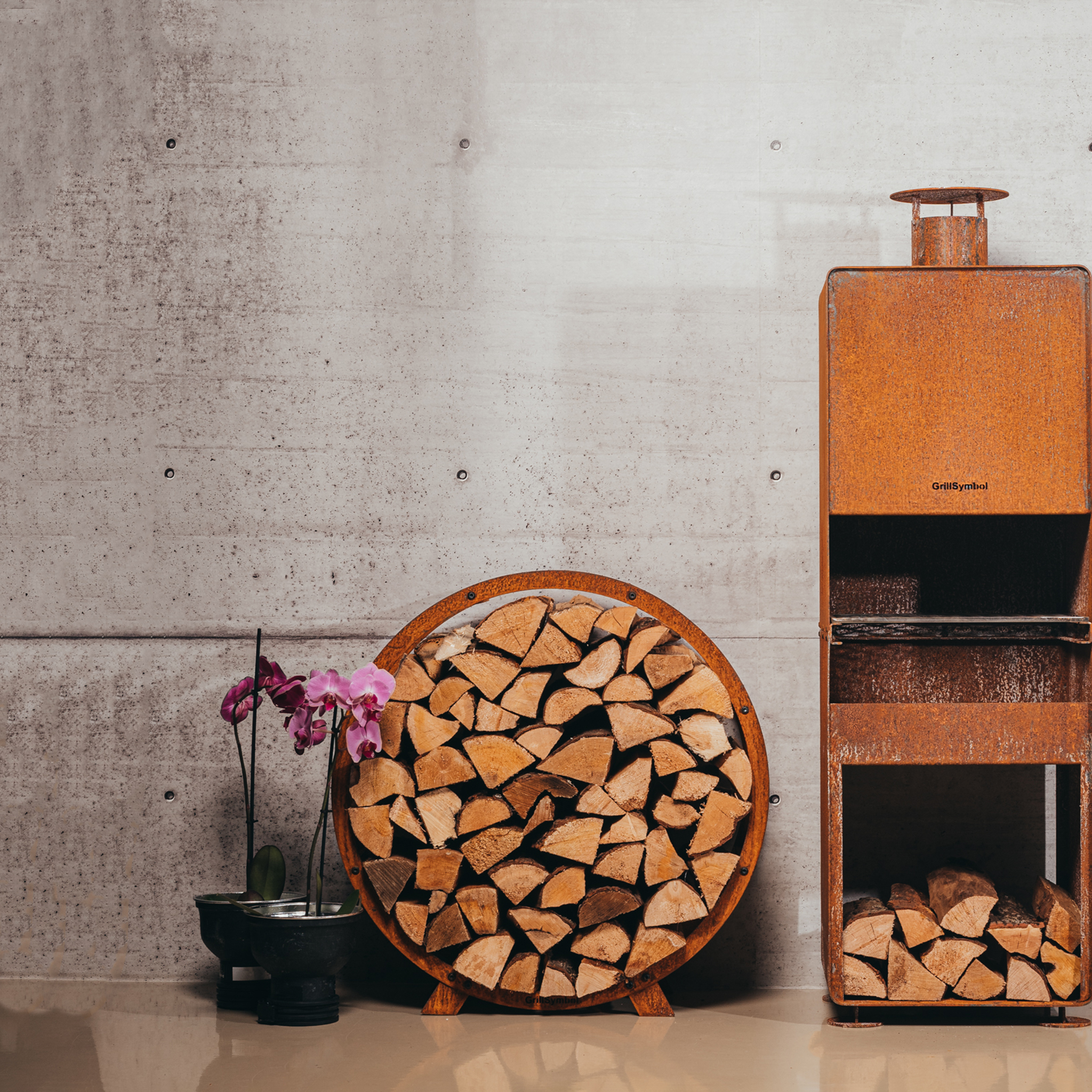 Vedförvaring GrillSymbol Bern 72 cm Cortenstål Väggfäst Vedhylla