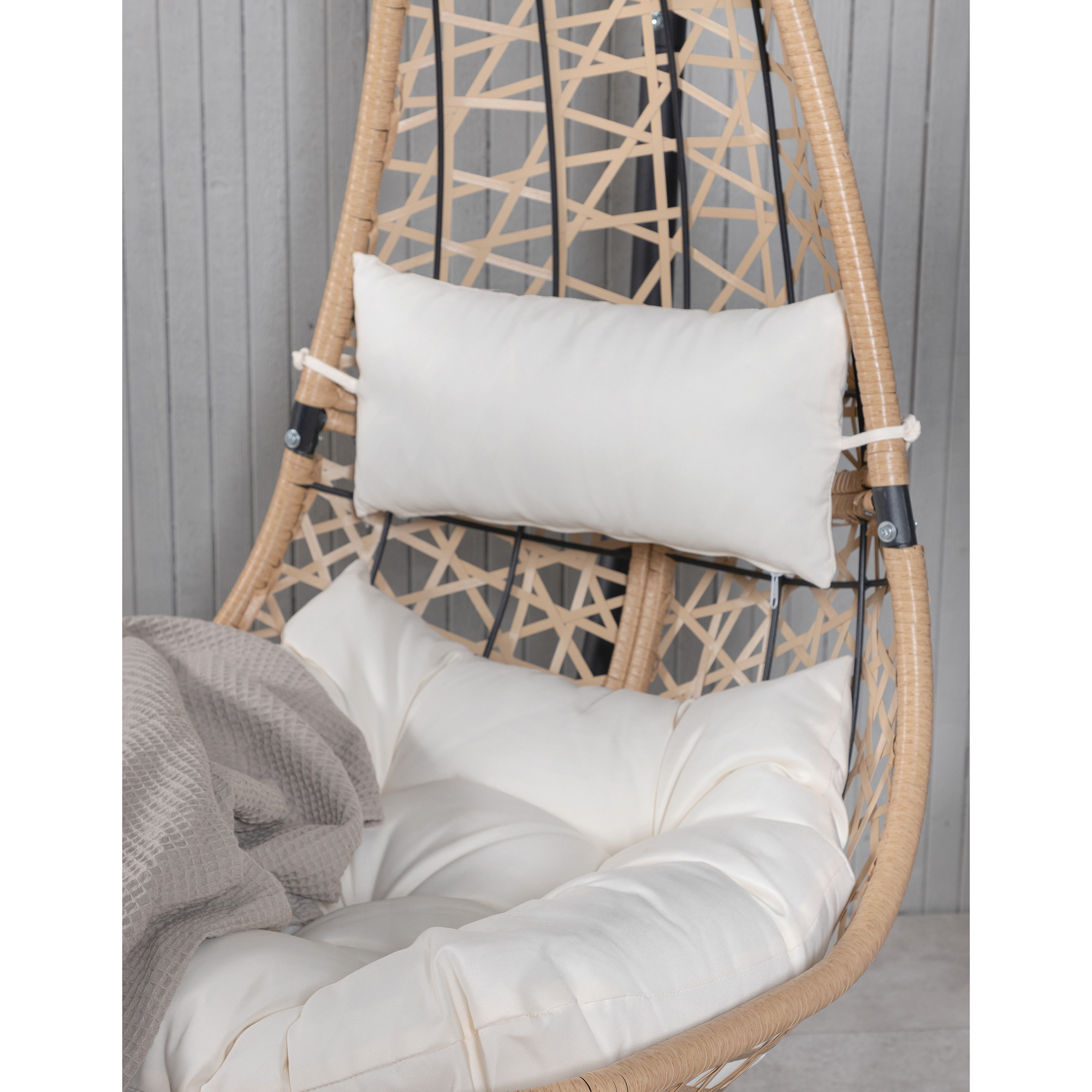 Edinburgh Hanging chair - Black frame/nature wicker/white cu Svart/Natur