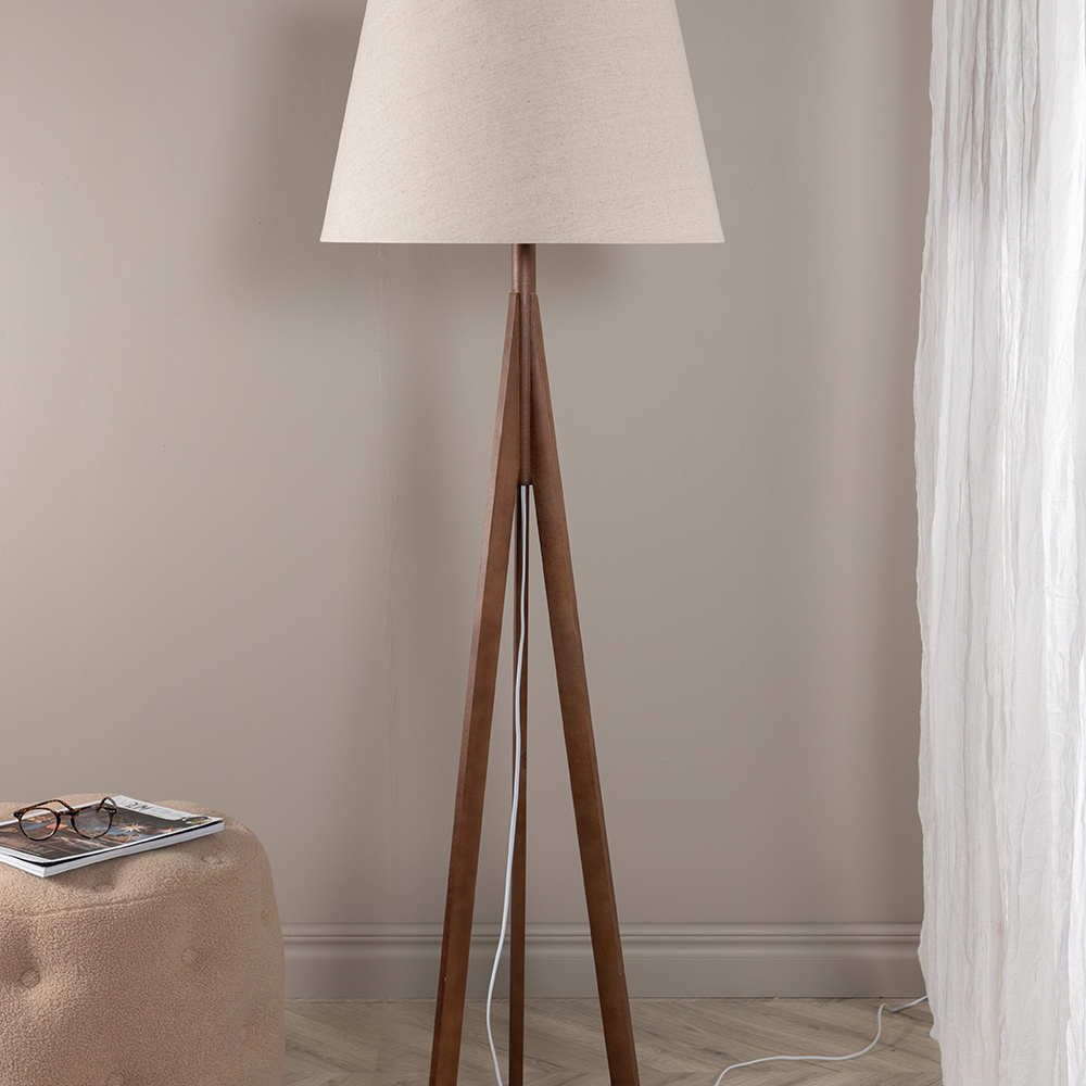 Golvlampa Venture Home Kona