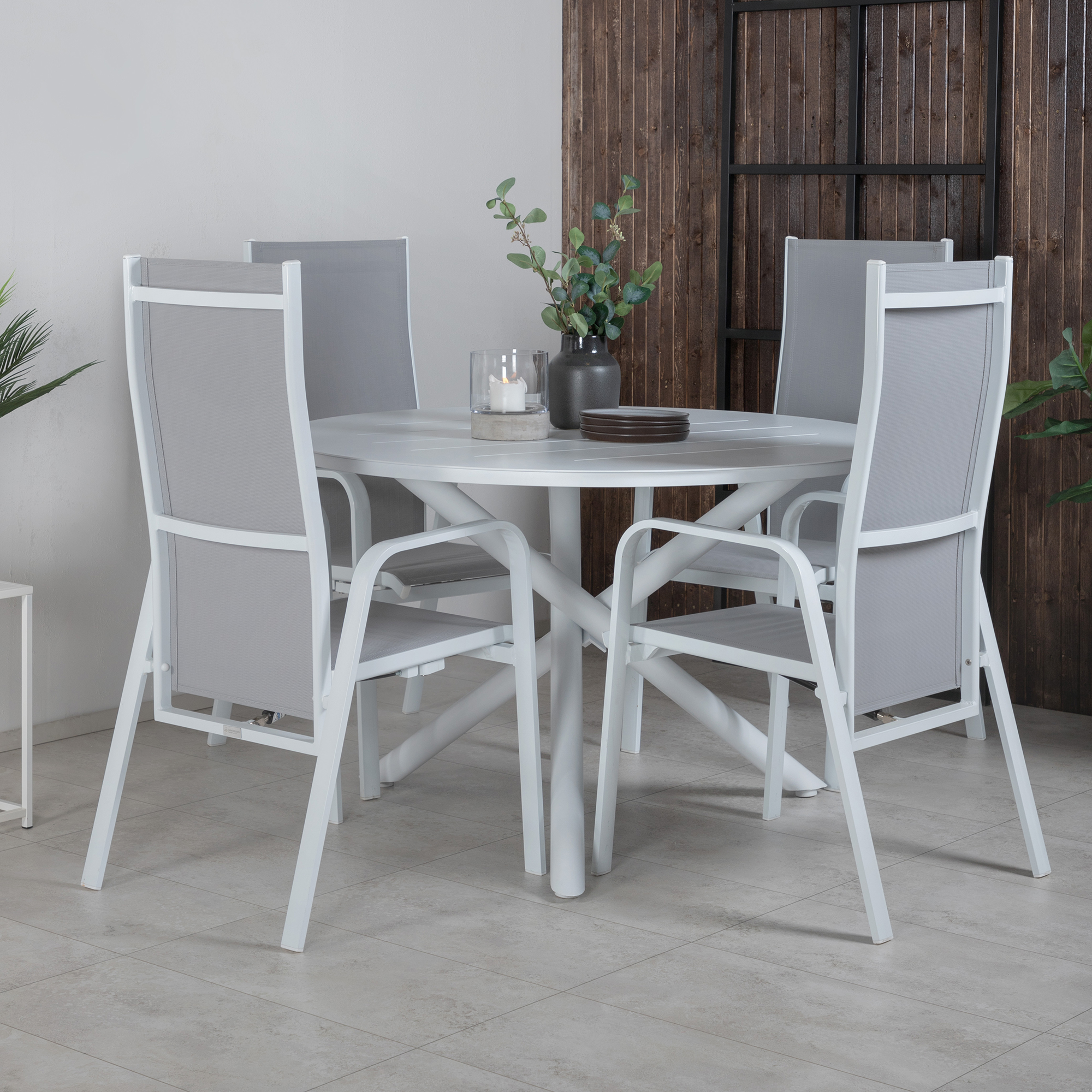 Alma Dining Table - White Alu - ø120cm+Copacabana Recliner C Vit