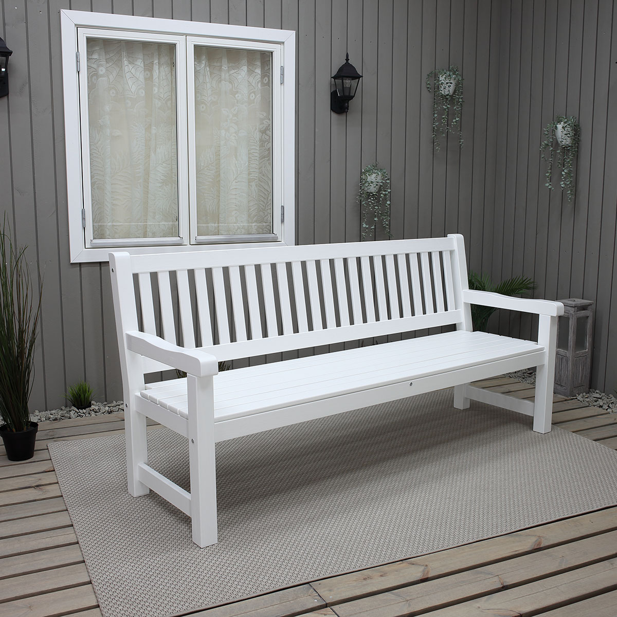 Soffa Baltic Garden Bronx