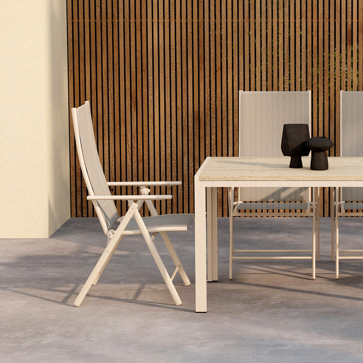 Trädgårdsmatgrupp Venture Home Mirko Matbord Beige med 4 st Levanzo Trädgårdsstol Beige