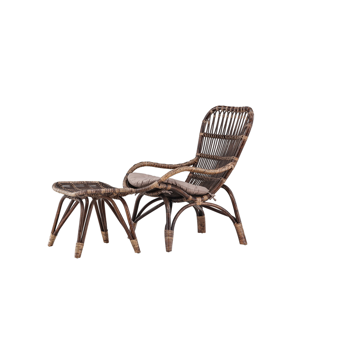 Ella Loungechair Rattan - Dark walnut / Beige - Ersätter 610 Färg: Dark Walnut