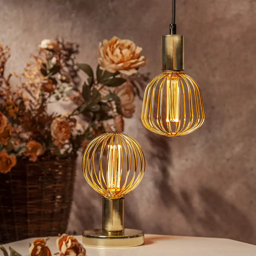 LED-lampa Star Trading E27 G125 Globe Gold