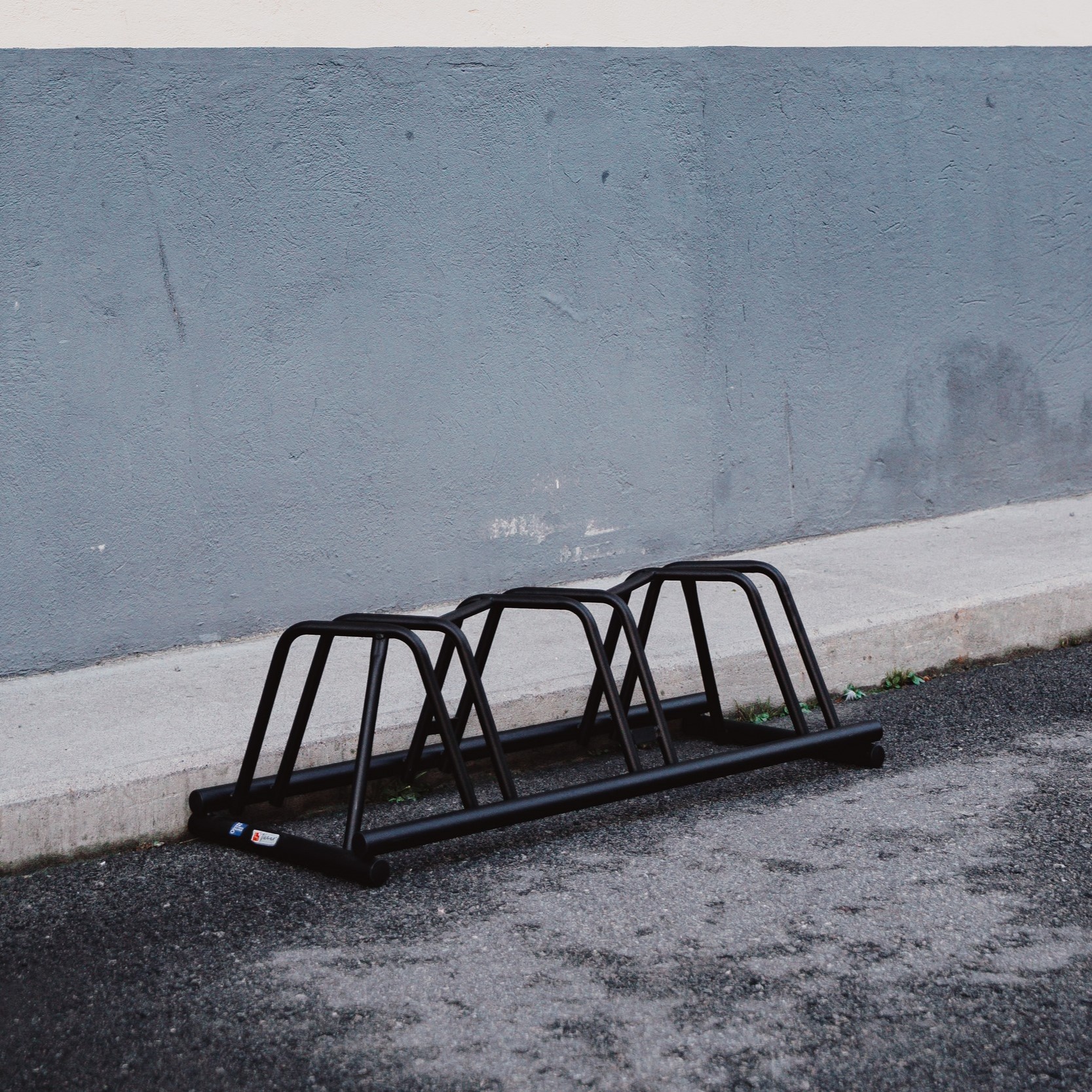 153 Cykelställ 3-platser. Svart Svart