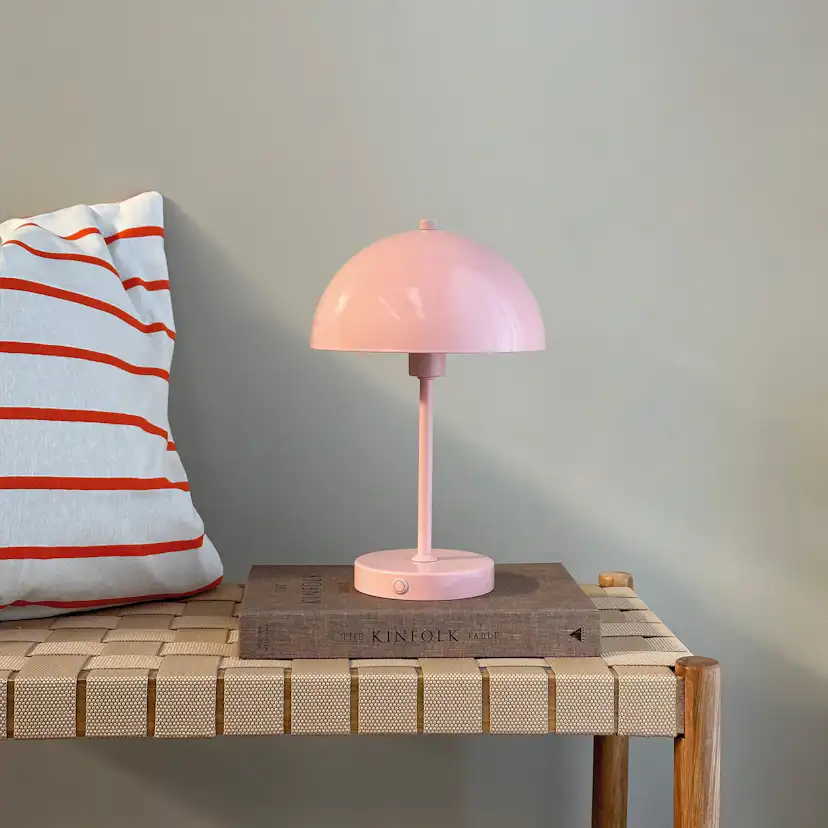 Portabel Bordslampa Dyberg Larsen Stockholm LED Uppladdningsbar