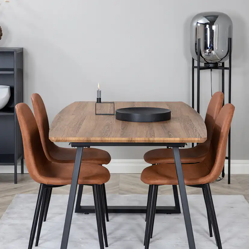 Matgrupp Venture Home Ina med 4 Pobbie Stolar Konstläder Brun