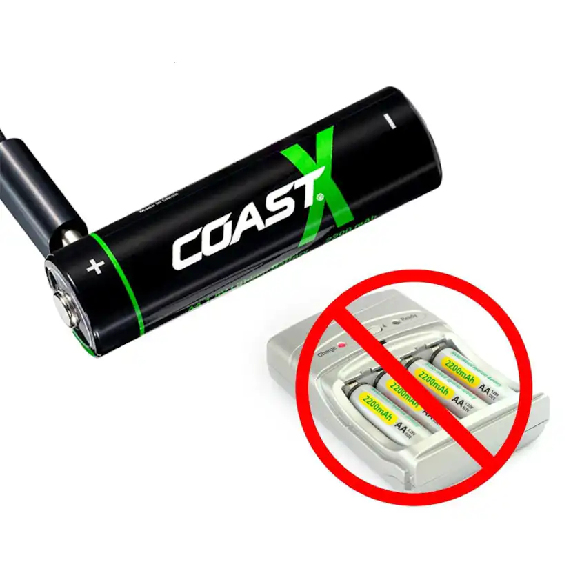 Batteri Coast Uppladdningsbara AA 1,5V 2400 mAh 4-pack inkl Laddningskabel