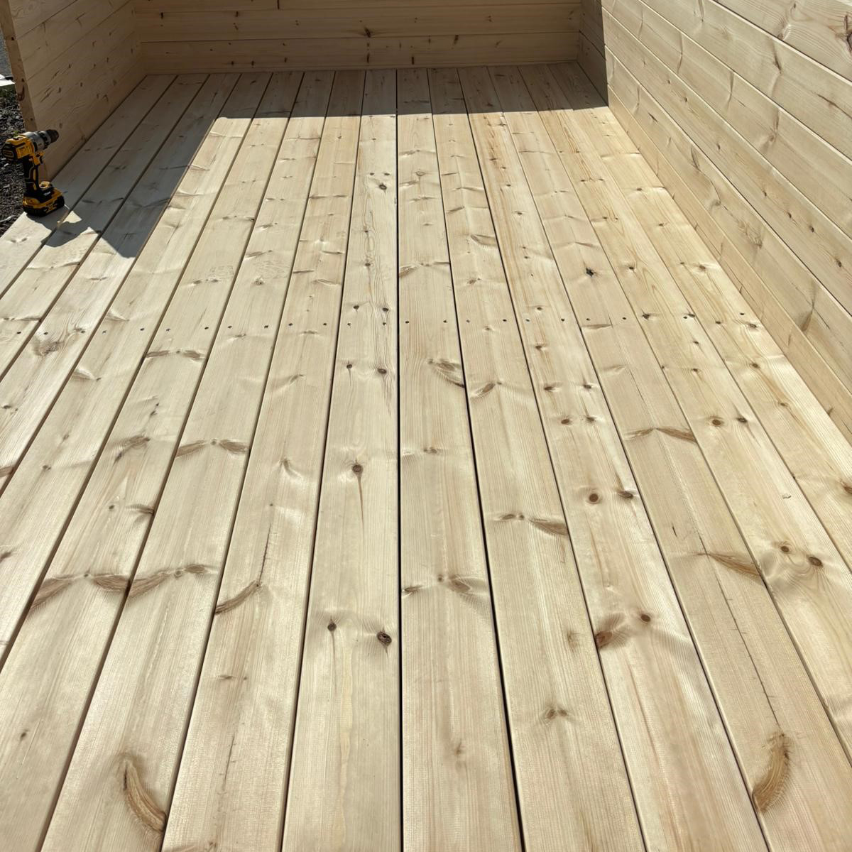 Golvpaket LP Garden För Timmerlada U16 R16 S16