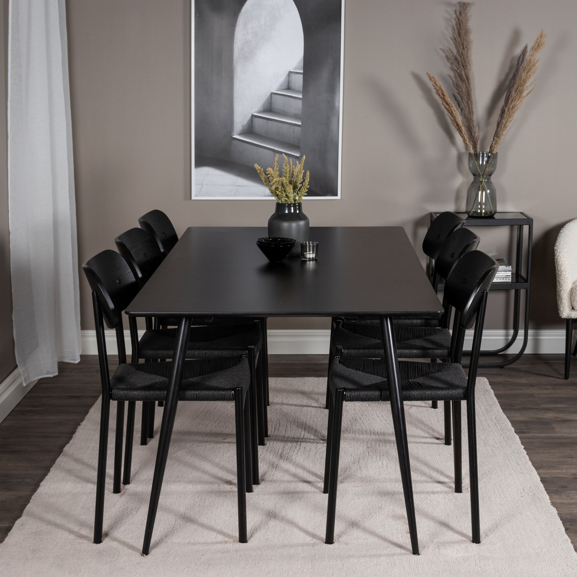 Silar Dining Table - 180 cm - Black Melamine / Black Legs +P Svart