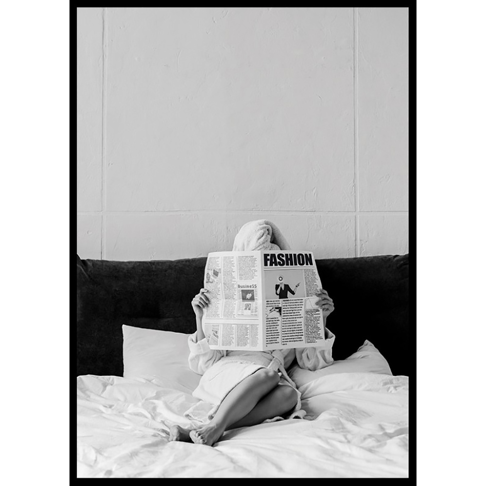 Poster Gallerix Reading In Bed