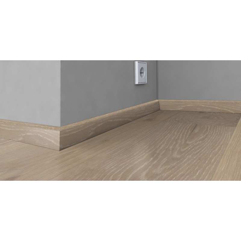 Sockel Kährs 19x40 mm Nouveau Gray/alloy