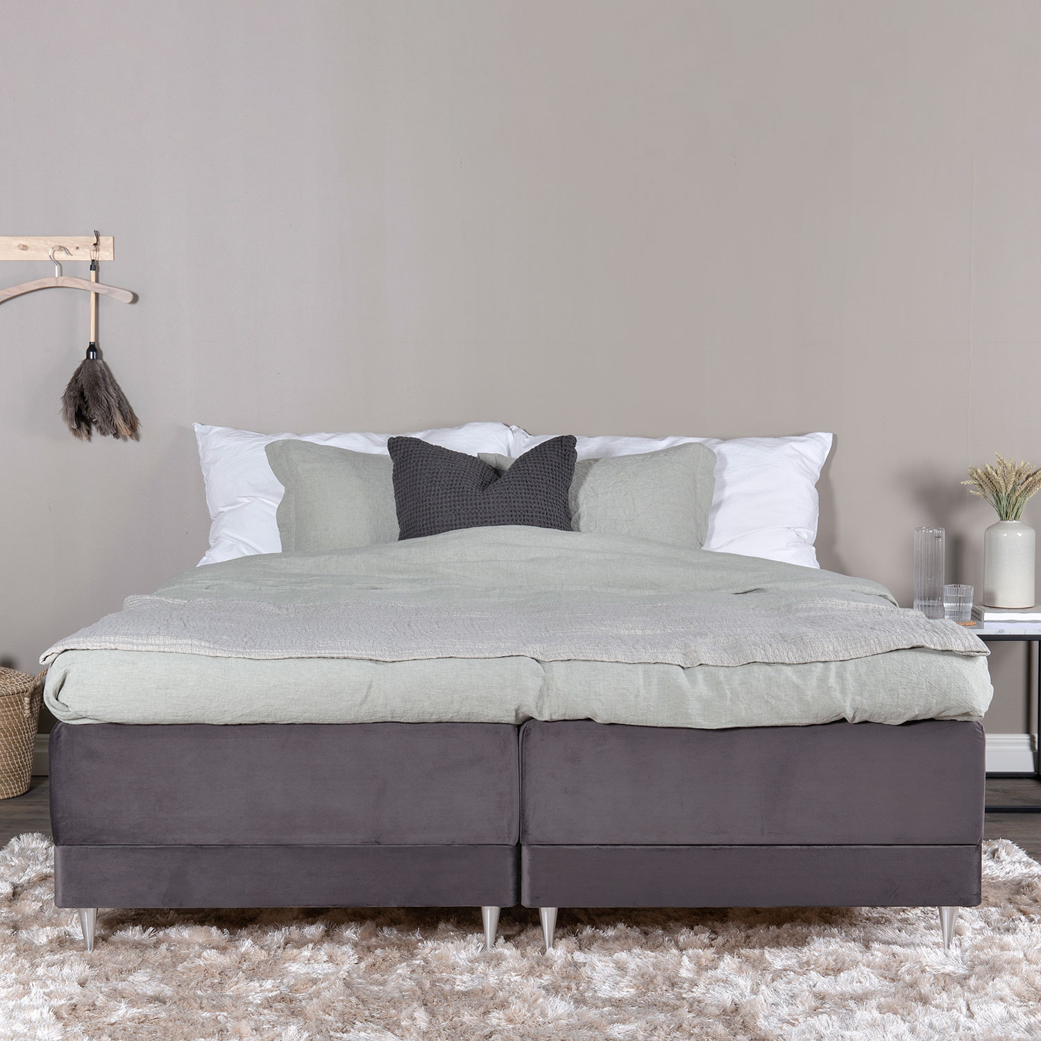 Ställbar Kontinentalsäng Venture Home Vansbro 180x200 Mörkgrå Sammet