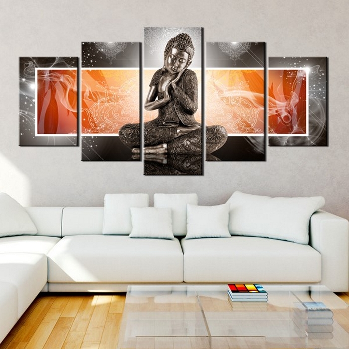 Tavla Arkiio Buddha And Ornaments