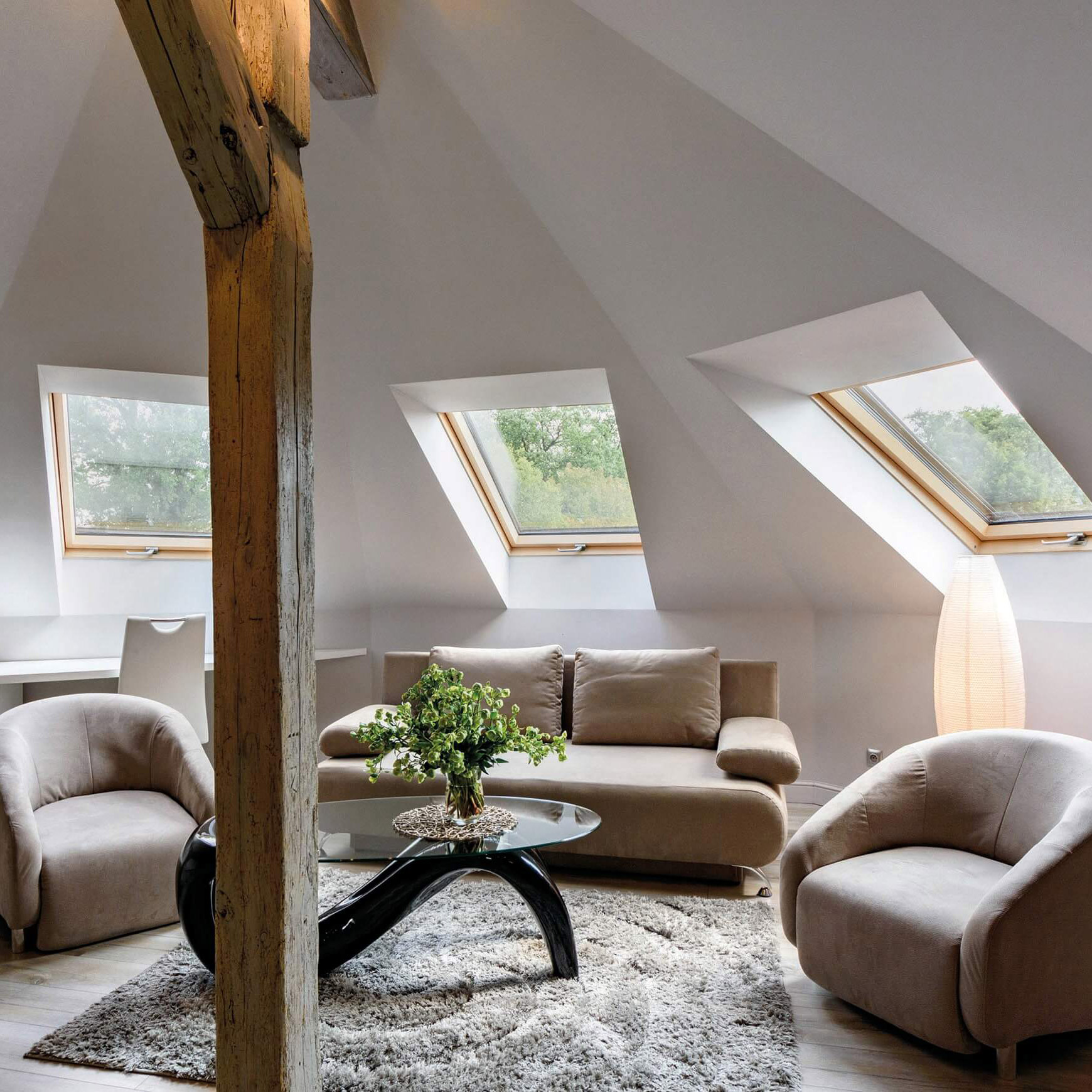 Takfönster Fakro Pivåhängt 3-Glas Lagerfört