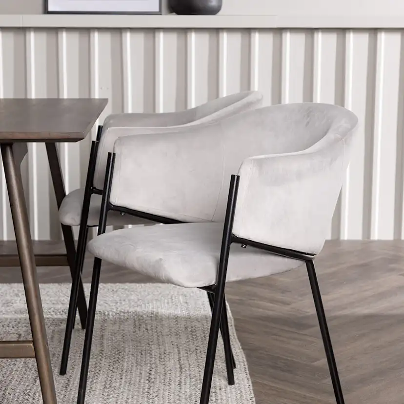 Matgrupp Venture Home Kaseidon med 4 st Evelina stolar
