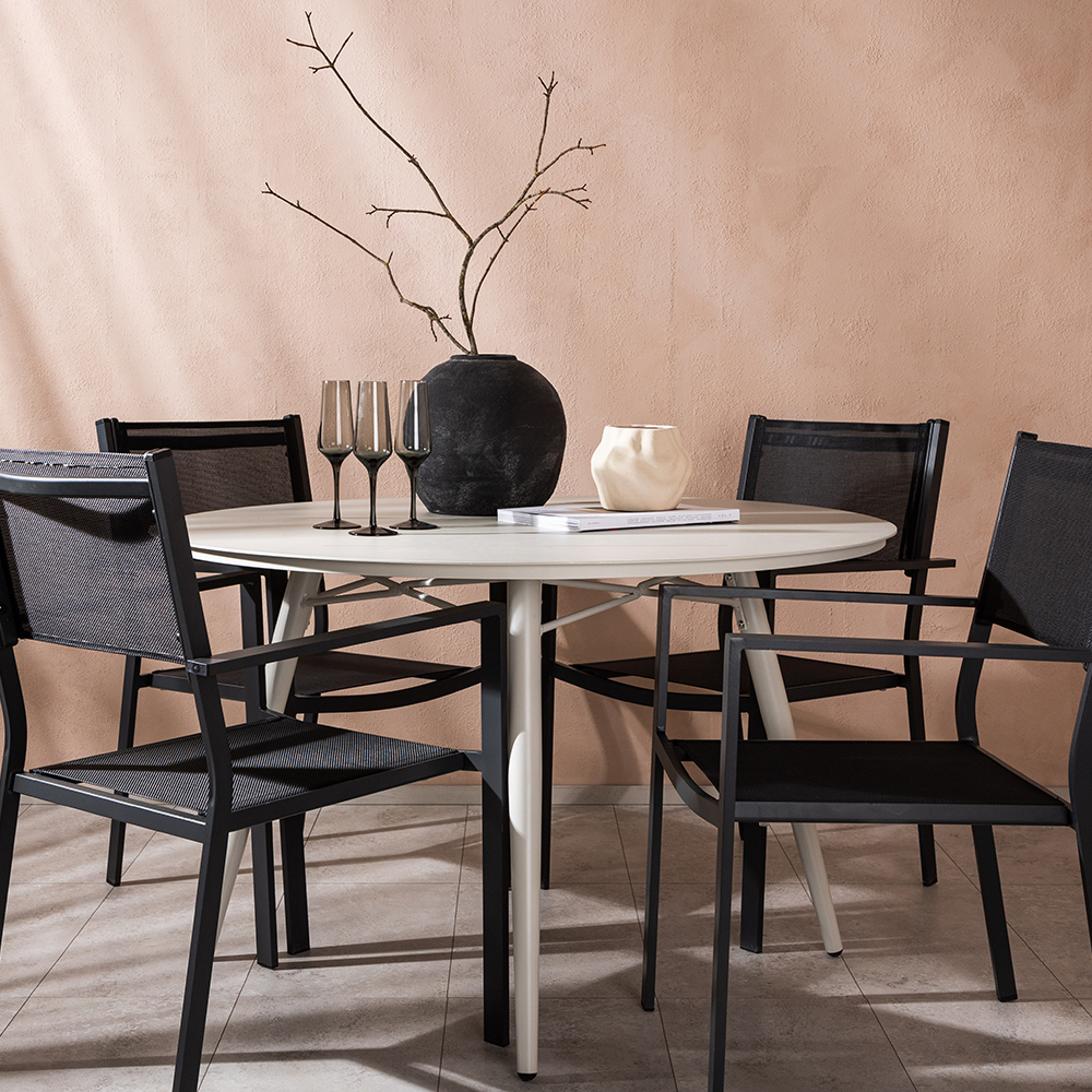 Matgrupp Venture Home Lina Ø120 cm med 4 Copacabana Stolar