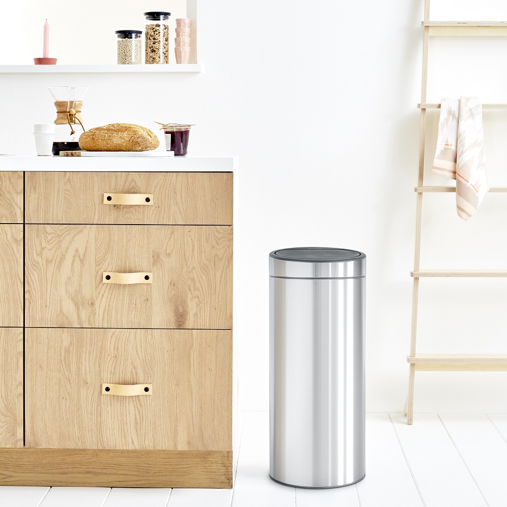 Touch Bin New 30L Matt Stål Färg: Matt Stål