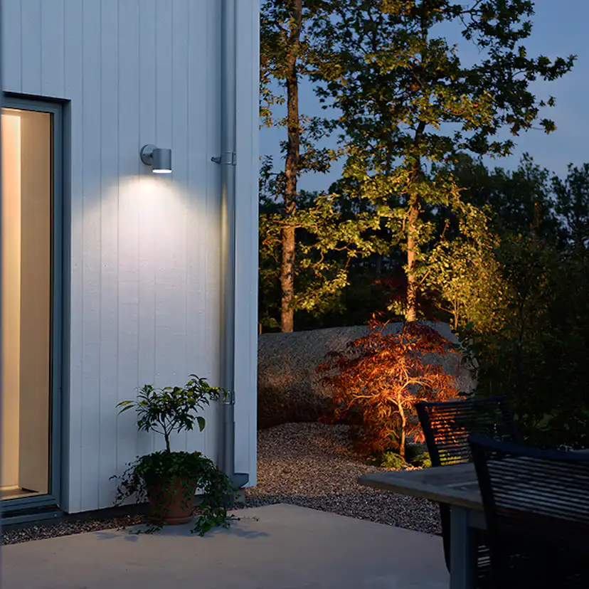 Vägglykta Gnosjö Konstsmide Ull Ned 8W Dimbar LED Galvaniserad