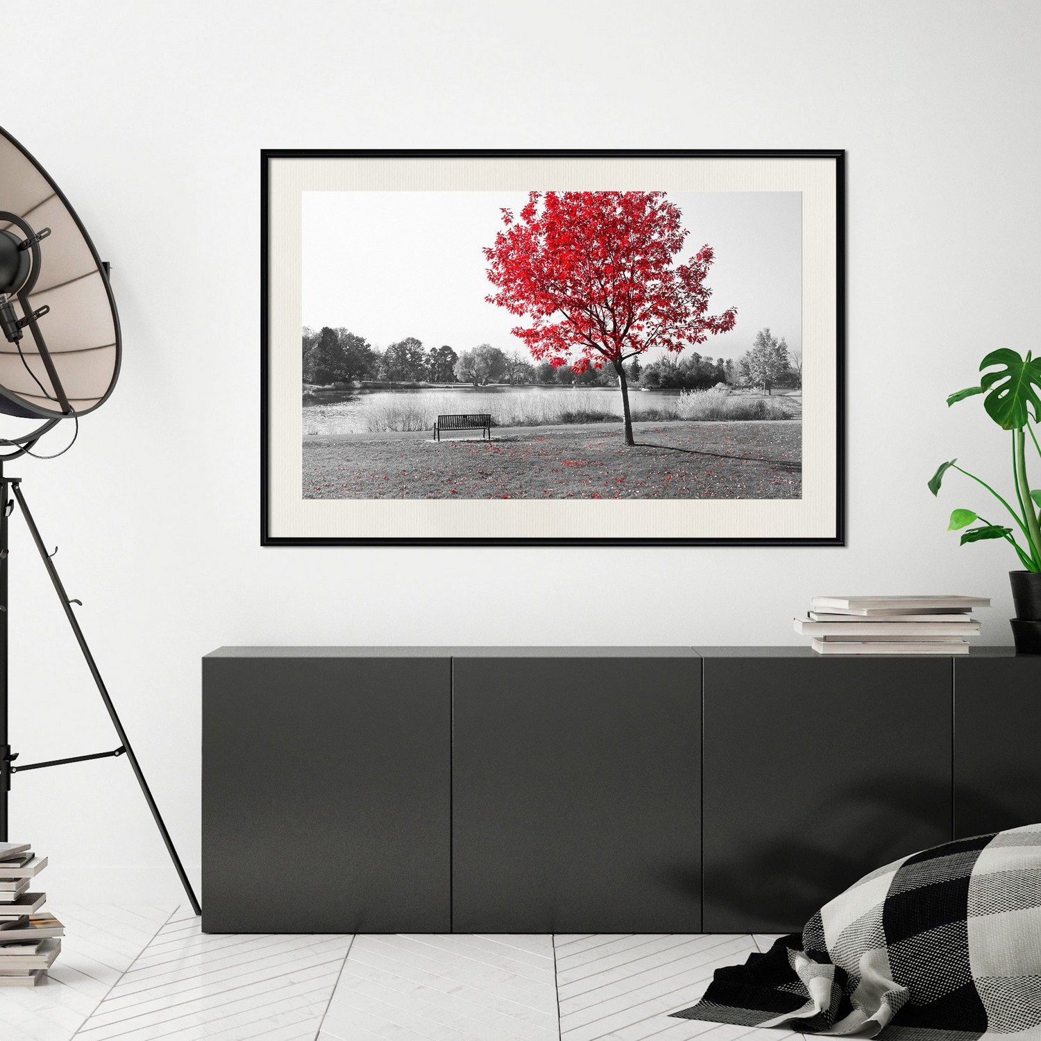 Affisch - Red Tree [Poster] 45x30 Svart ram med passepartout, 45x30 cm