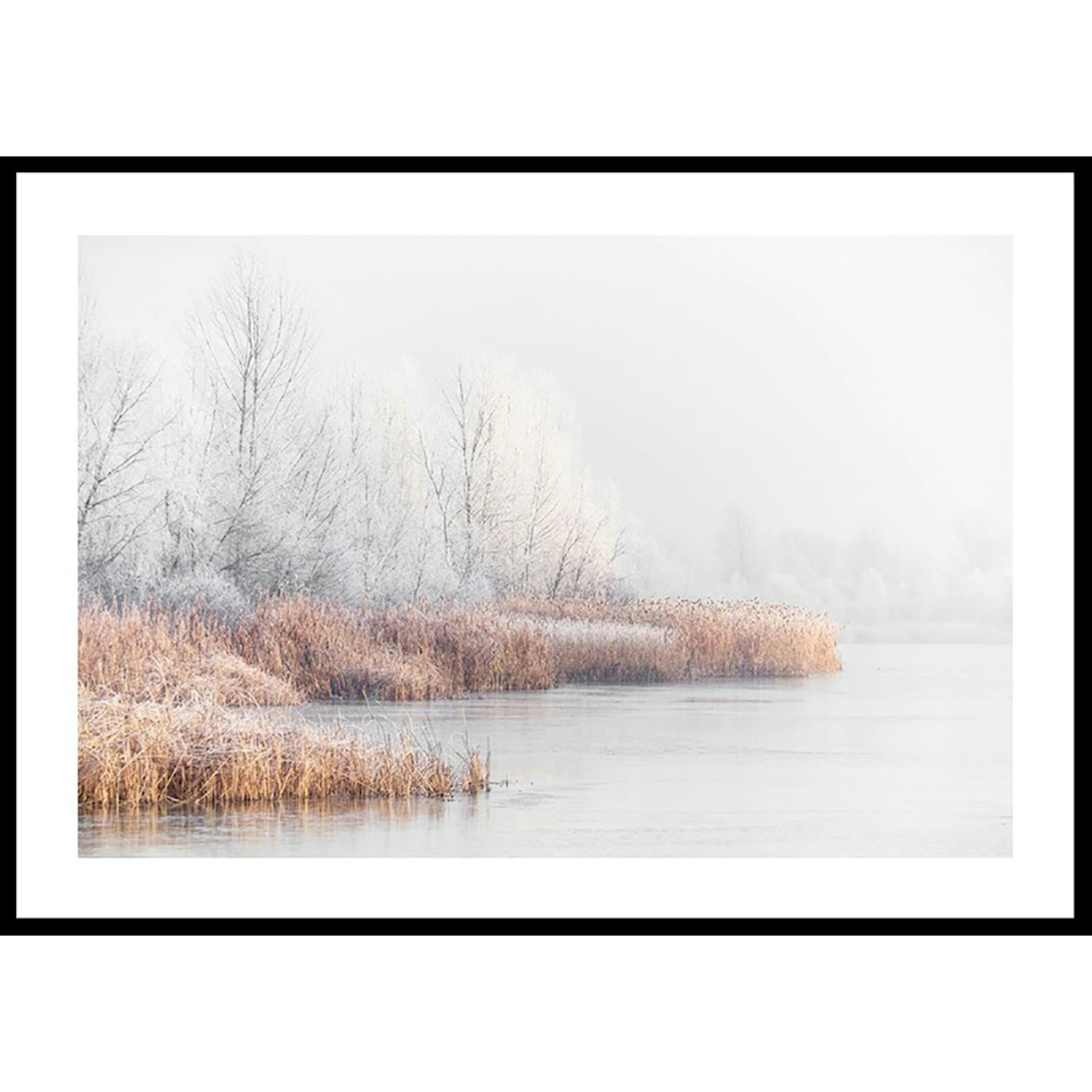 Poster Gallerix Snow Covered Lakeside
