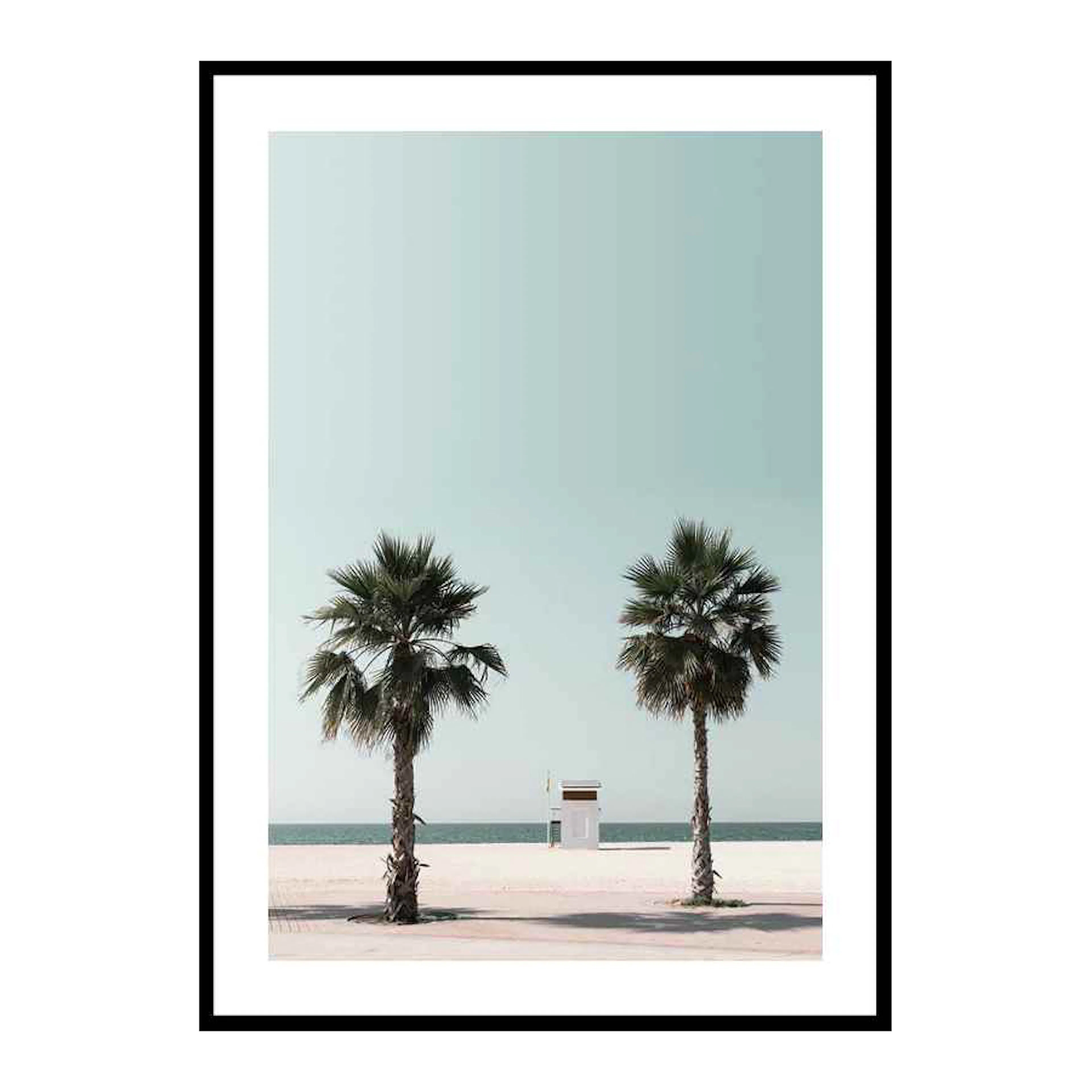 Lifeguard Hut At Beach 30x40 cm