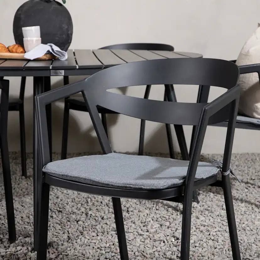 Matgrupp Venture Home Break Ø150 med 6 Slit Stapelstolar