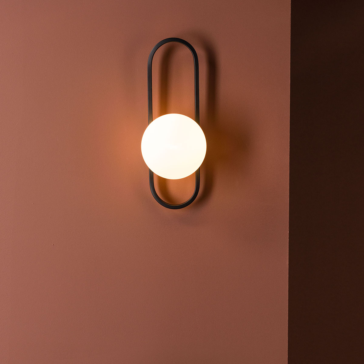 Vägglampa Venture Home Alpes